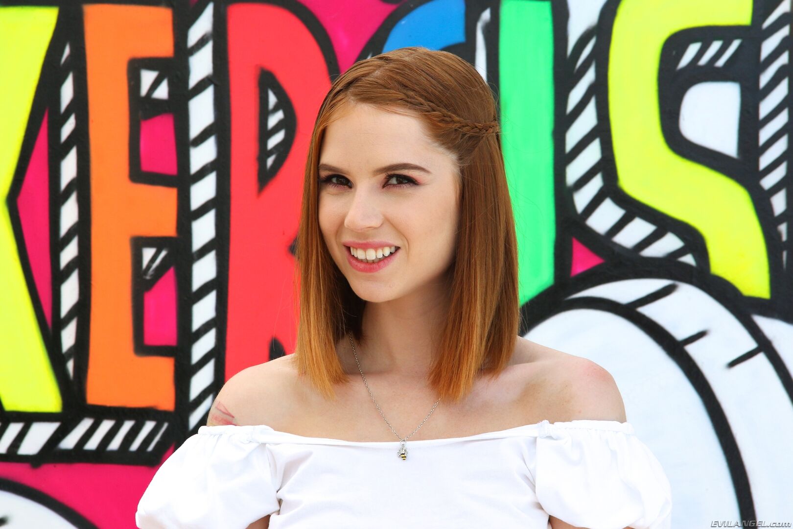 REDHEAD PEPPER'S DELICIOUS ASS RAVAGED