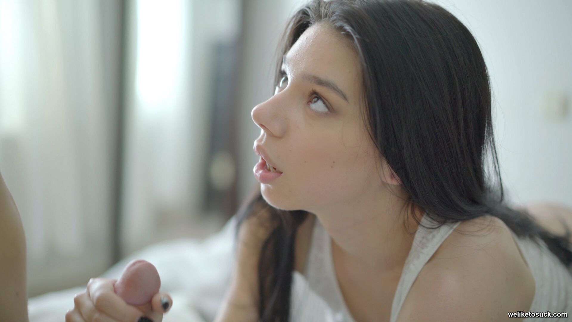 ELEANOR — SENSUAL SUCKING