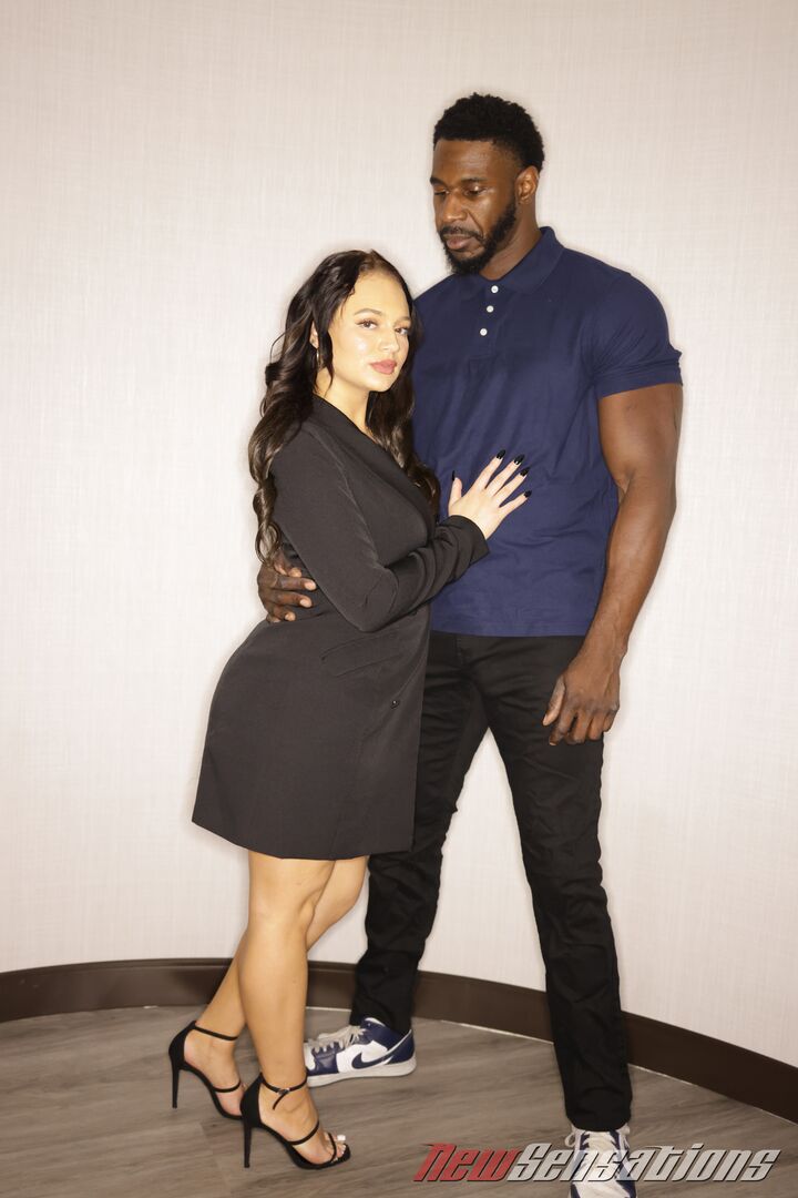 Curvy Wife Lexi Victoria Enjoys A Big Black Dick Flick