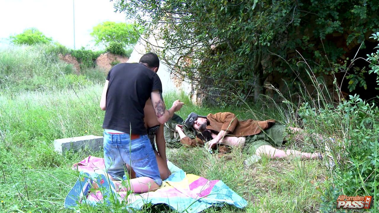 Latina Dunia fucked in public