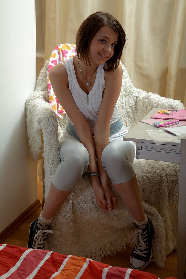 Petite Teen Jaclyn Is So Sexy In Her Tights!