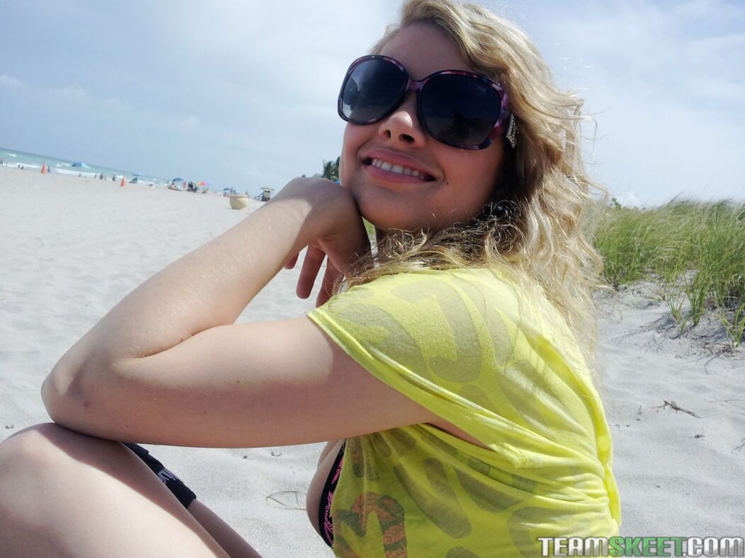 Vacation Blowjob