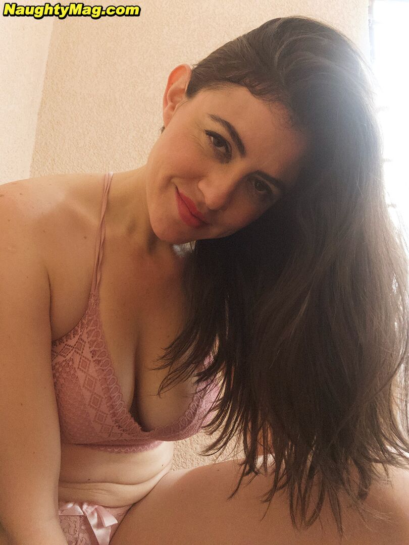 MILKY MAMACITA