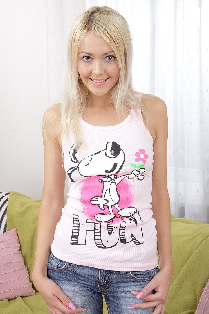 Dazzling Hot Blond Teen Mya Tastes Sweet Cum
