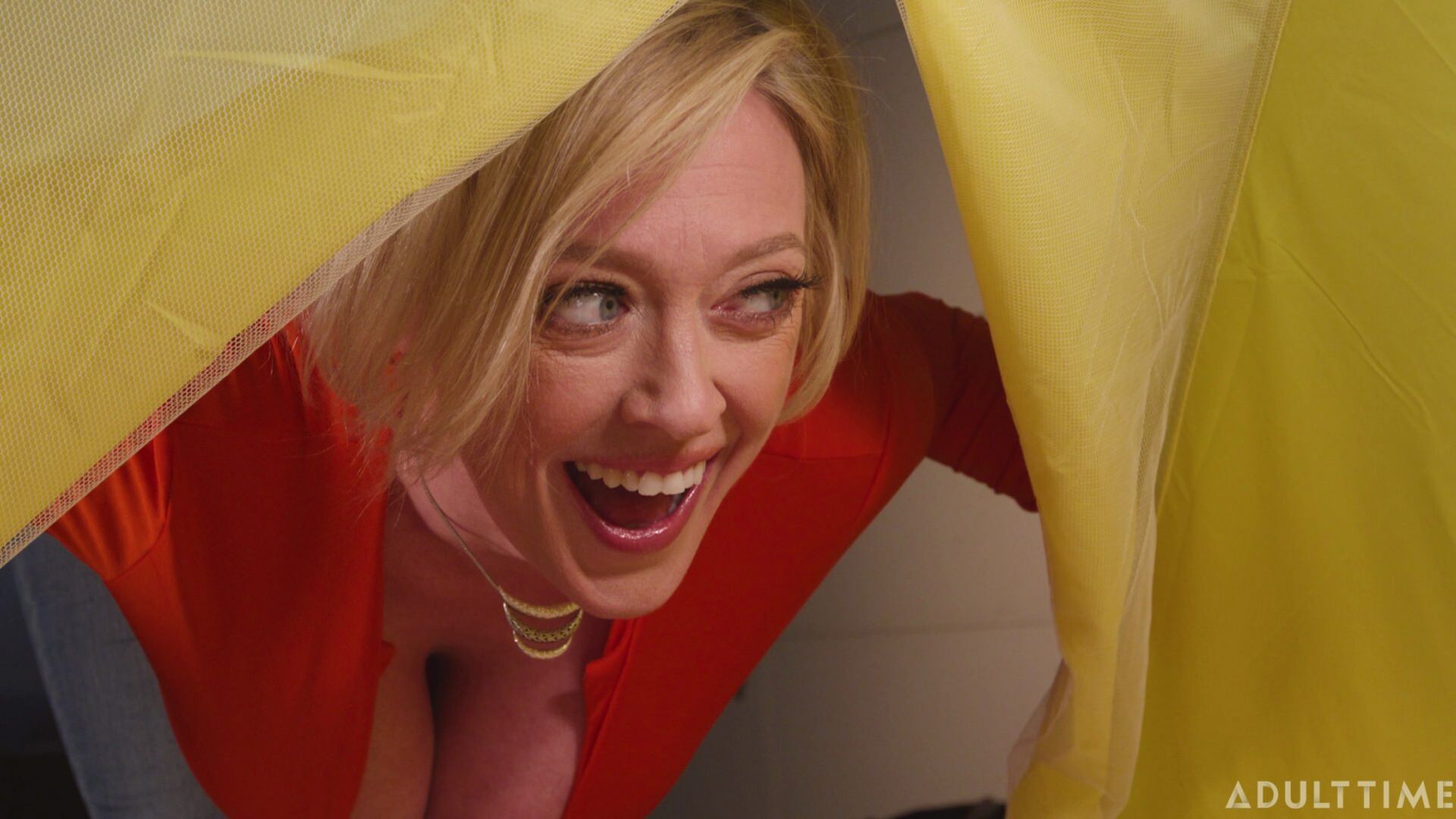 Pitching a Tent 1809