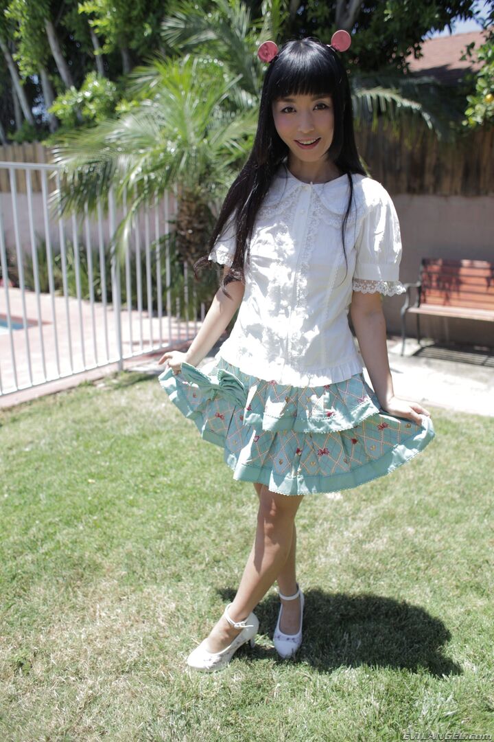 ASIAN WHORE MARICA ANALLY MANHANDLED
