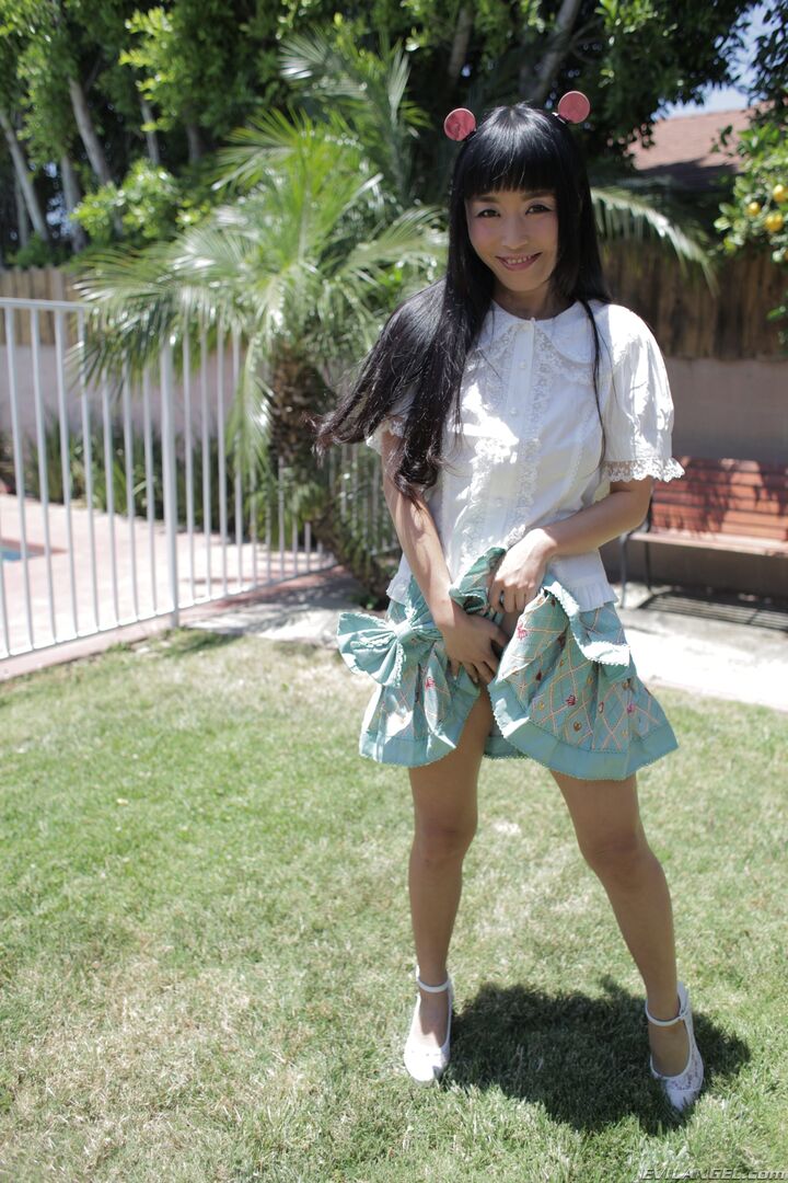 ASIAN WHORE MARICA ANALLY MANHANDLED