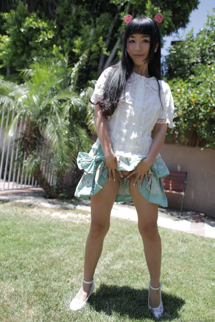 ASIAN WHORE MARICA ANALLY MANHANDLED