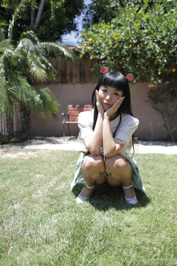 ASIAN WHORE MARICA ANALLY MANHANDLED
