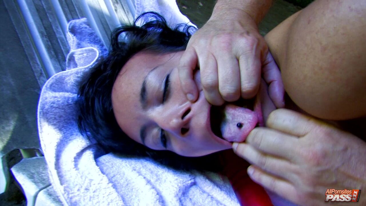 Latina fucking a lucky tourist