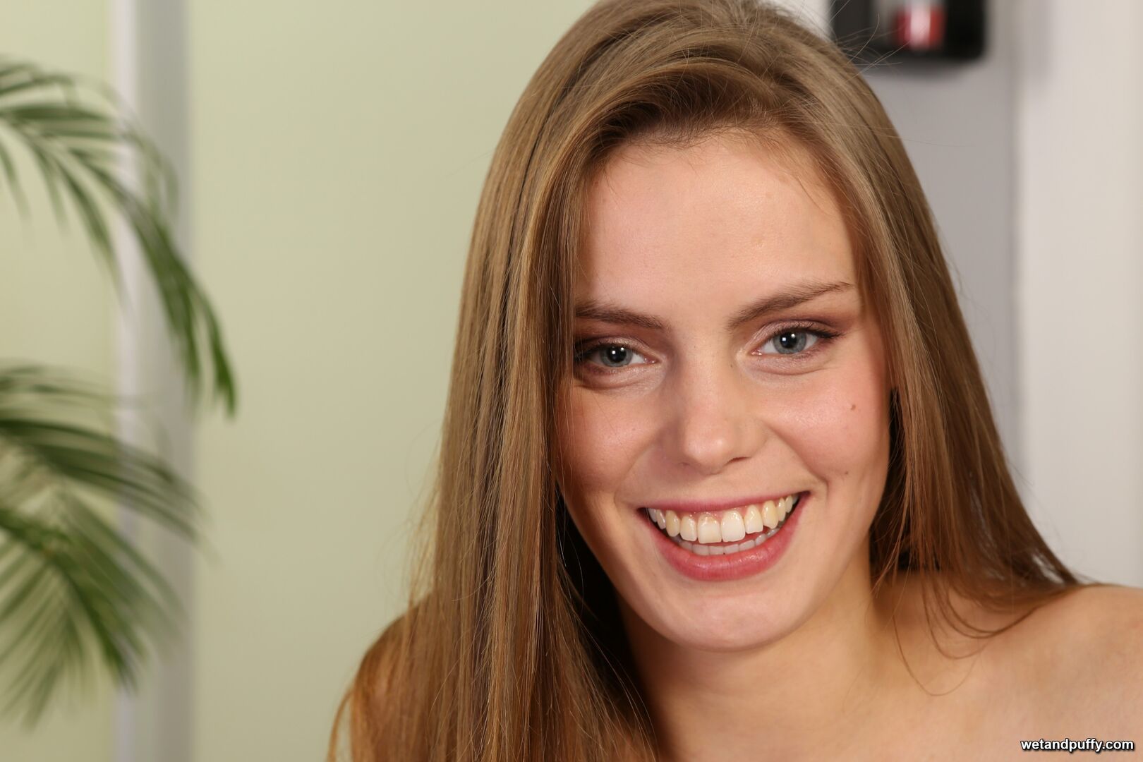 PAULINA SHY — EASY ACCESS