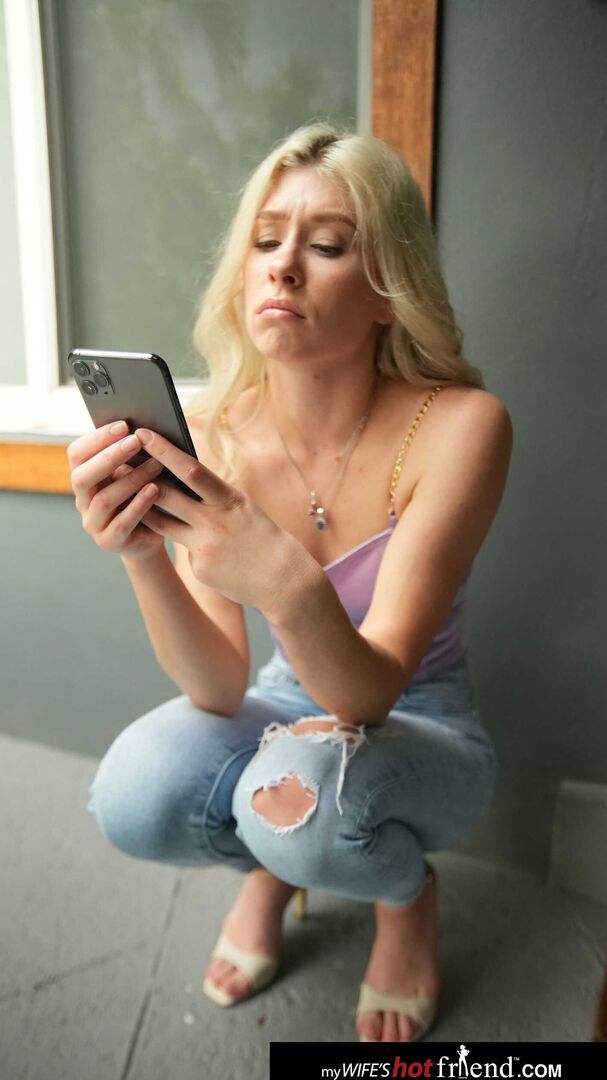 Ukrainian babe Anna Kovachenko has a crappy date but makes up for it by fucking friend's thick cocked hubby