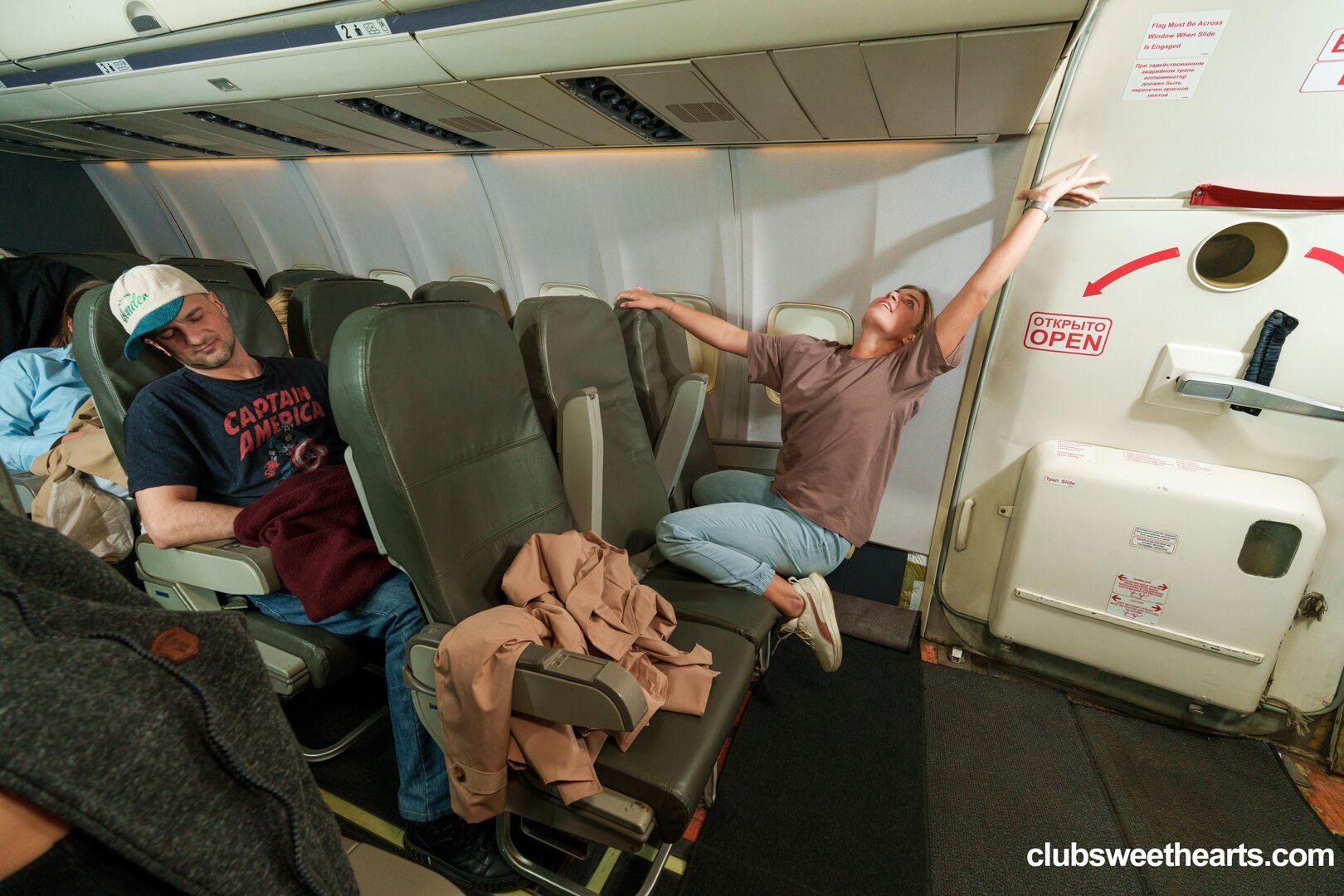 Mile High Club Sweethearts 4/4