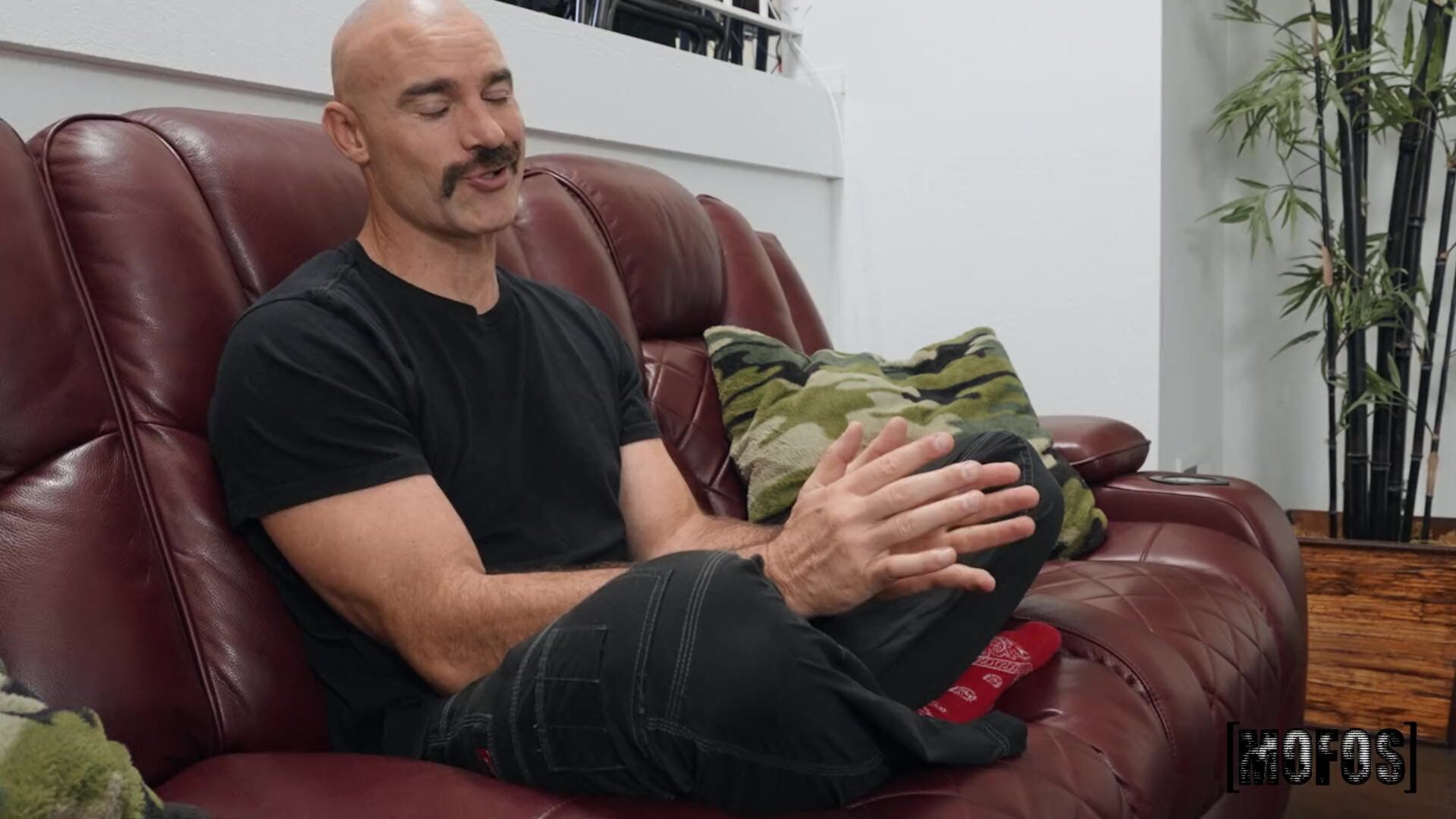 Petite Mickey Likes Big Dicks