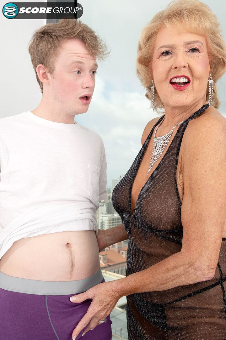 DESIREE EDEN IS 76 YEARS OLD. THE GUY SHE'S SUCKING AND FUCKING IS ONLY 24