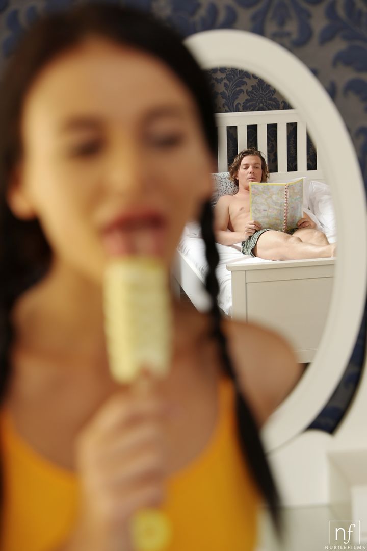 How Many Licks