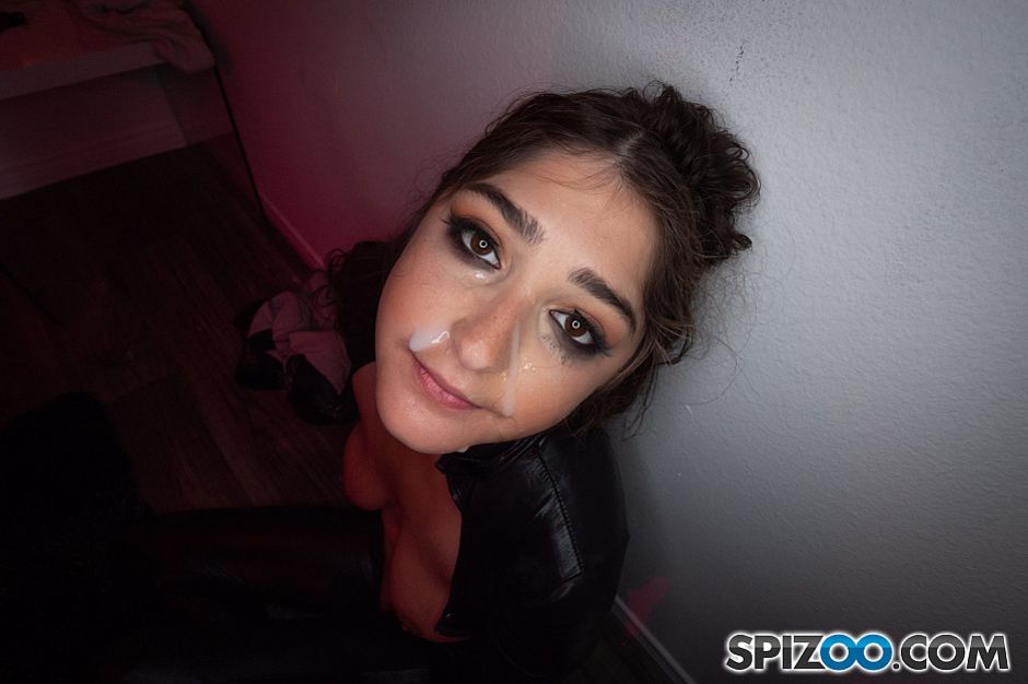 Cute Brunette Mandy Meadows Sex Slave