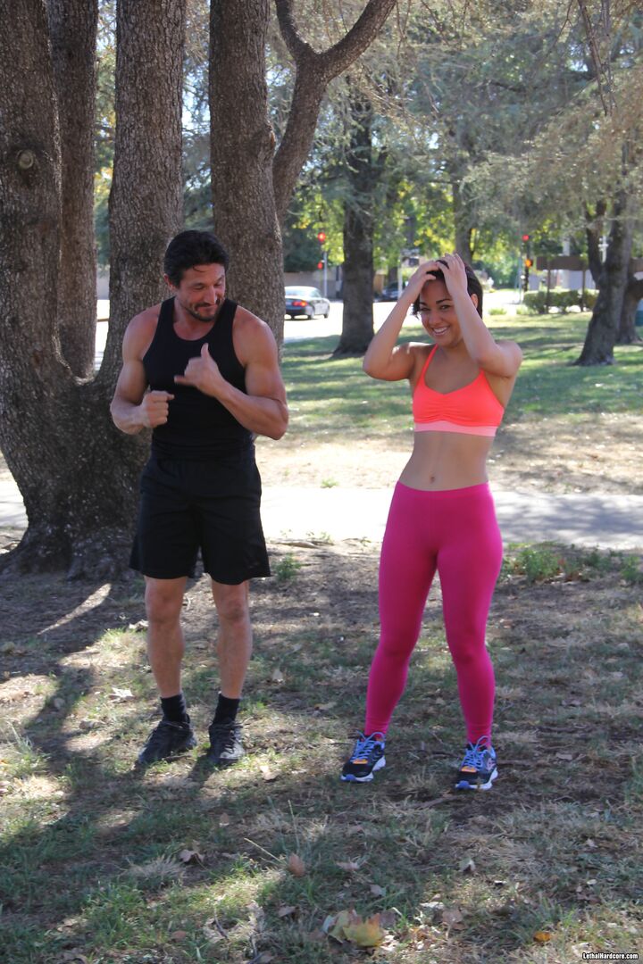 Amara Romani Gets Her Pussy Fucked By Tommy Gunn