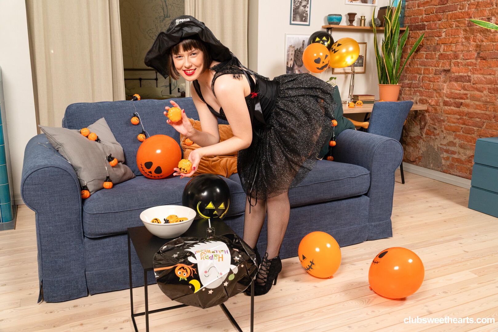 Spooky fuck before Halloween