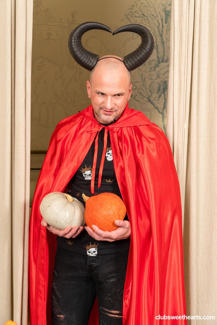 Spooky fuck before Halloween