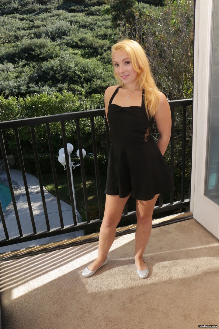 Blonde Teen Kitty Satisfies Her Step-Brother Fuck Fantasy