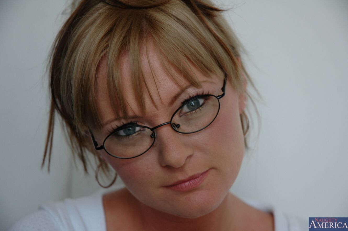Professor Allison Kilgore fucking in the desk with her tits