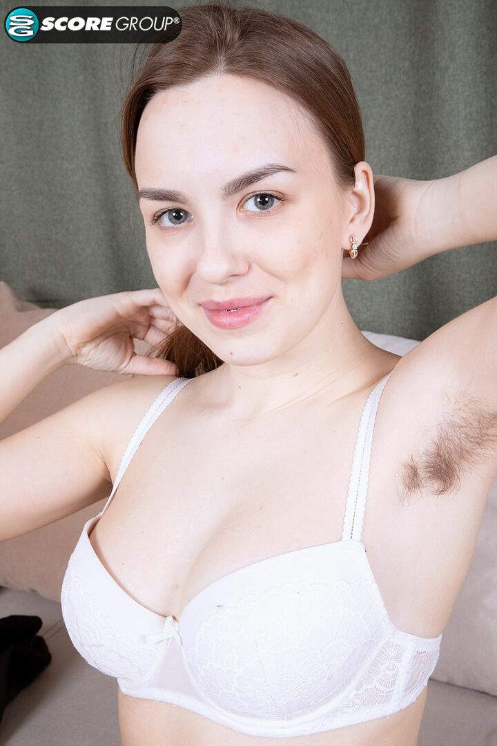 BUSH BABY TERRY SHOWS OFF HER FIRM TITS AND LONG, LUSCIOUS PUBIC HAIR.