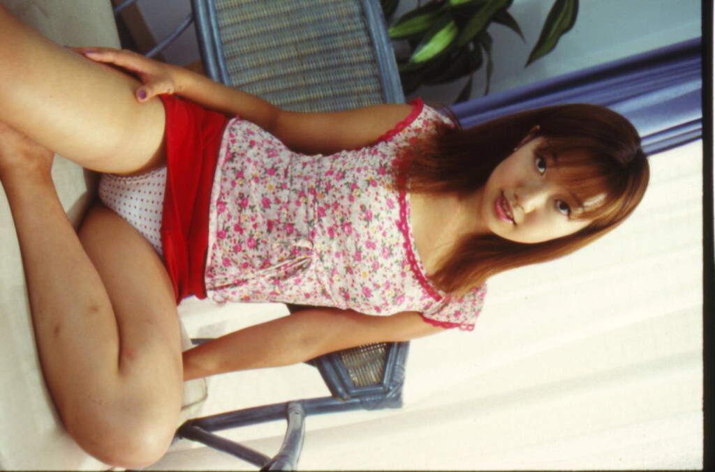 Handjob Honey scene 2