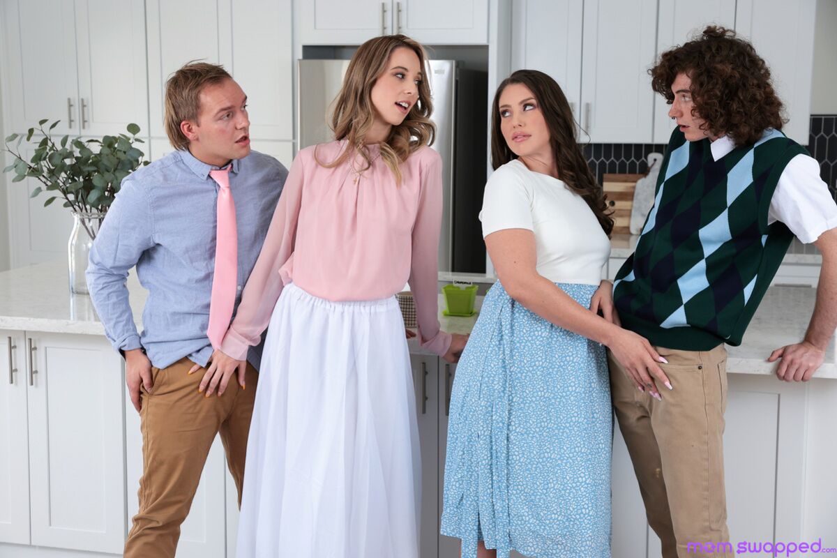 Tending To Our Stepmoms Garden - S2:E10