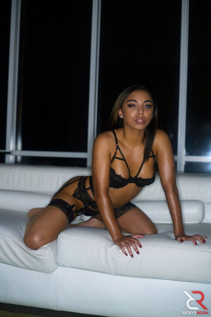 Double Vixen Trouble