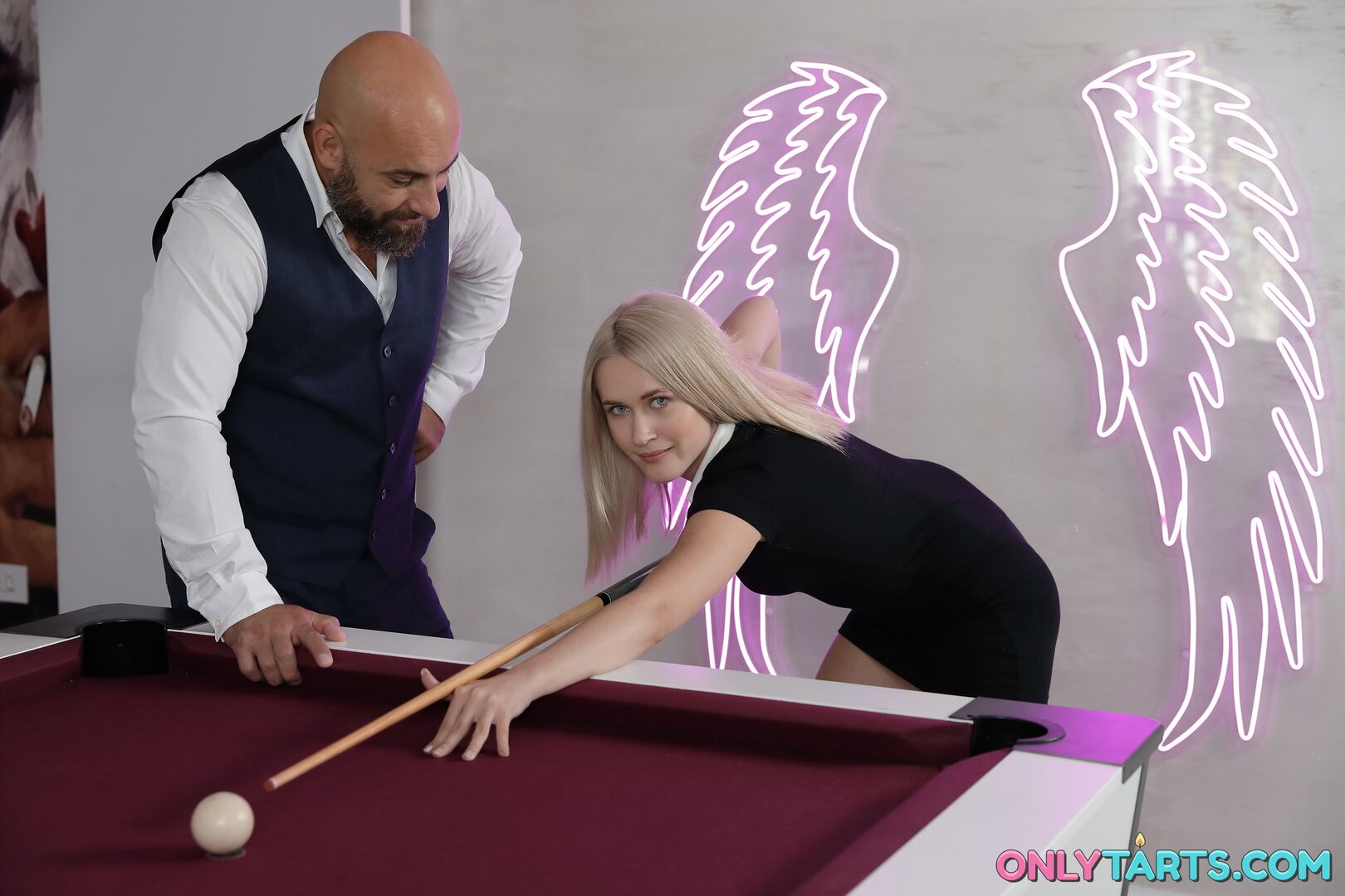 Anal Angel 0412