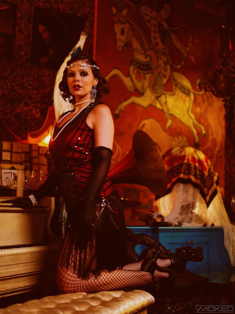 Timeless 1920's