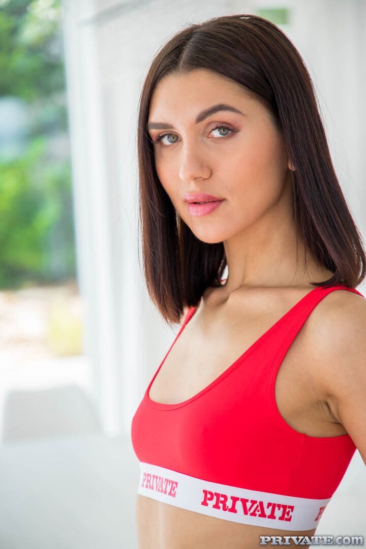 Jadilica Debuts with Yoga and Anal