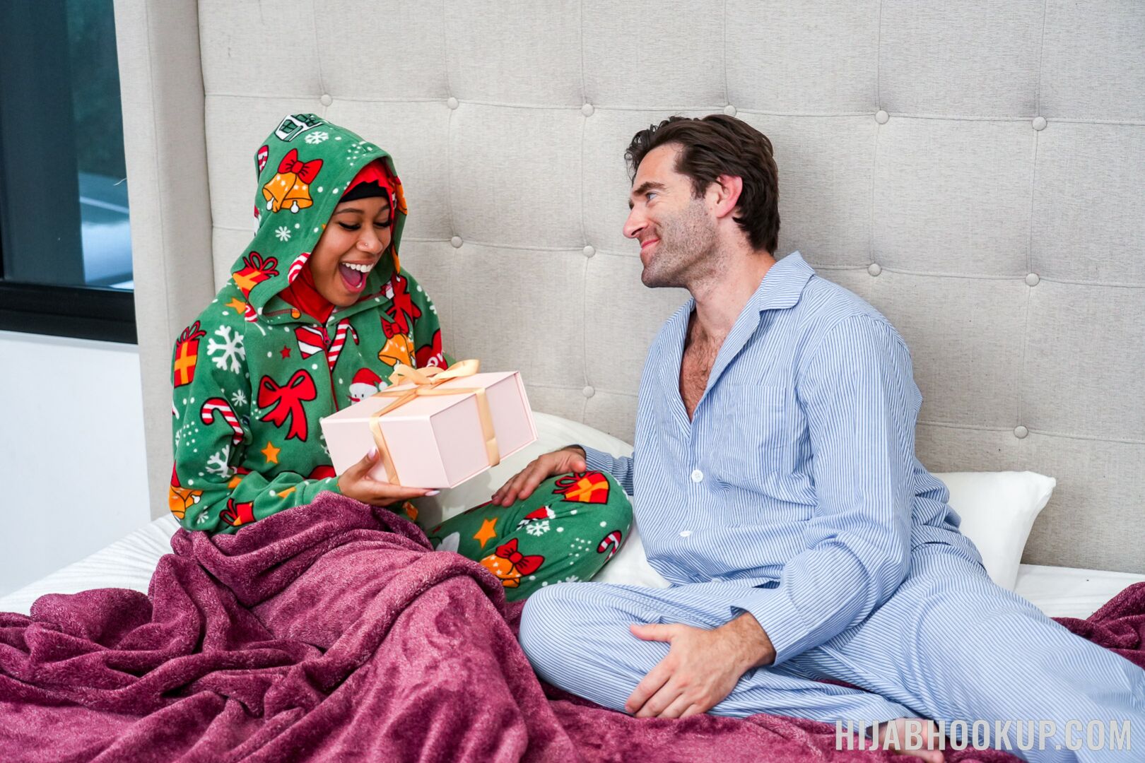 It’s Christmas, Skyla Sun!