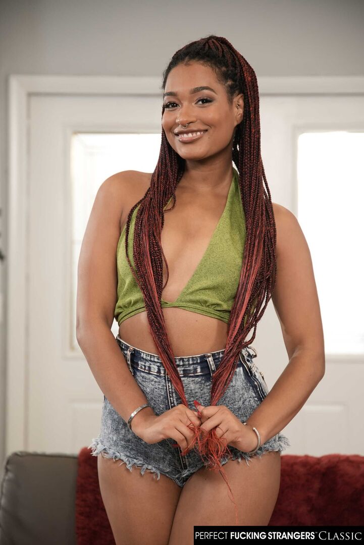 Sexy ebony Addis Fouche wants to test drive her roommates date