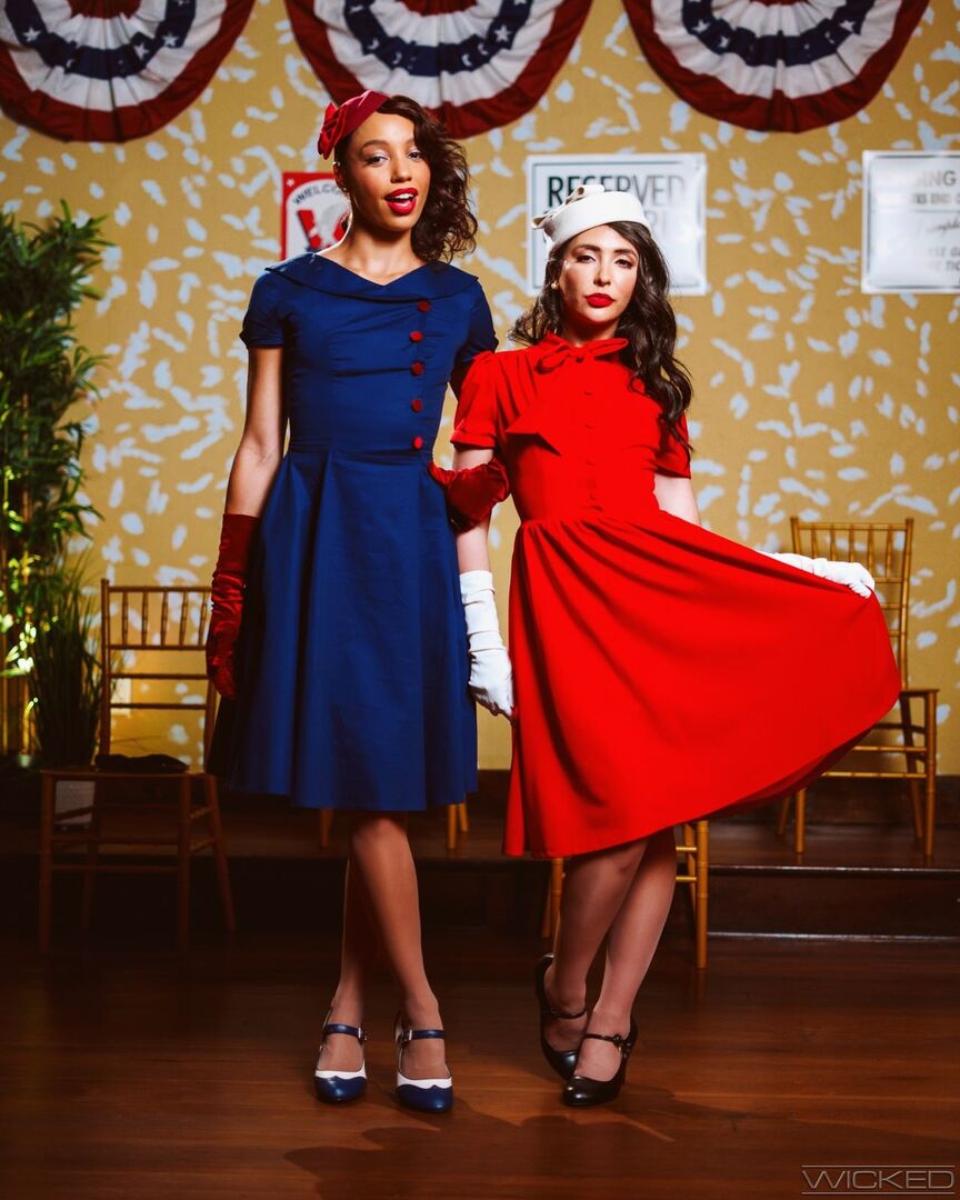 Timeless 1940's