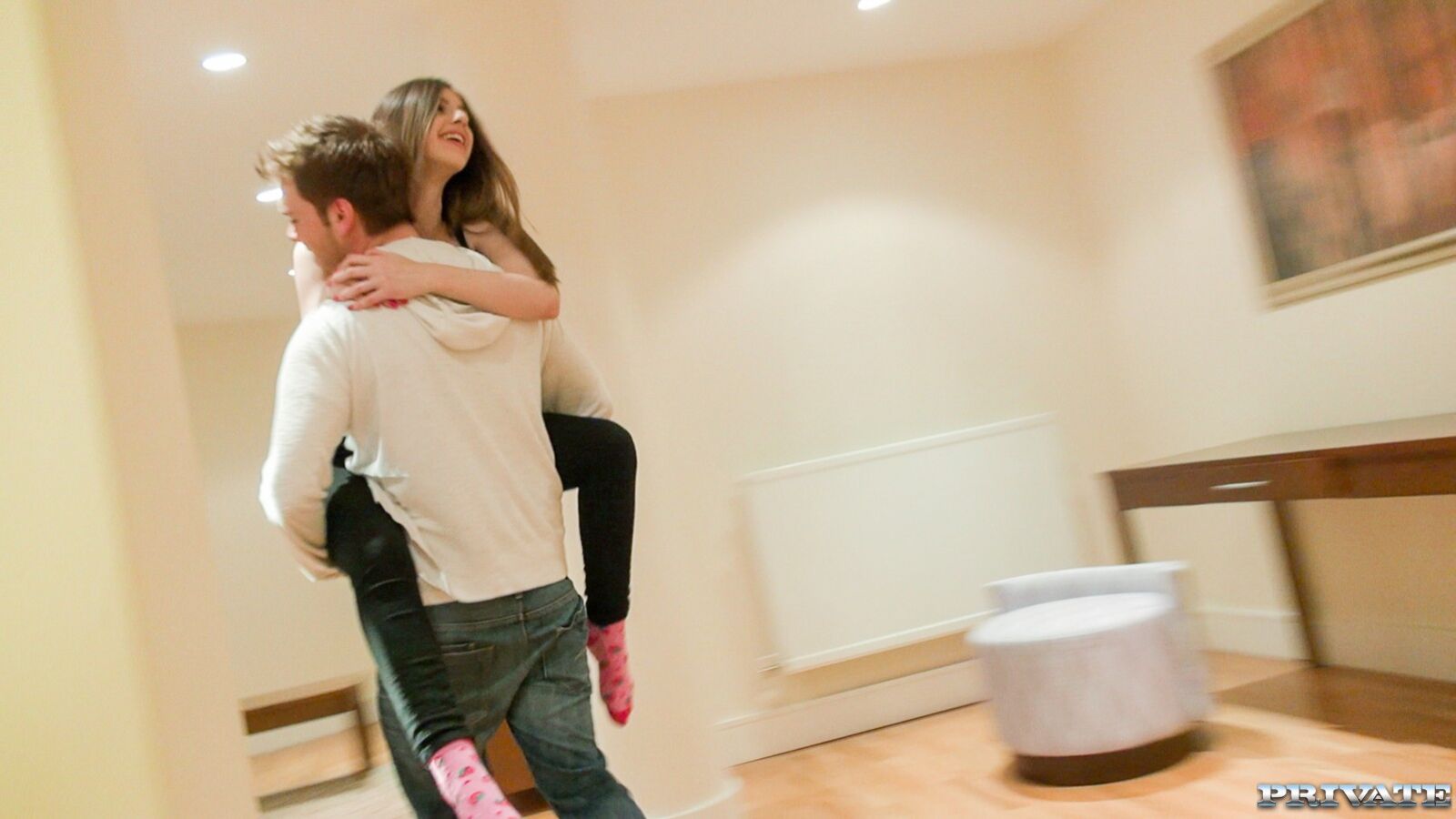 Anal Loving Stella Cox Does a Friend a Favour with Hard Fucking