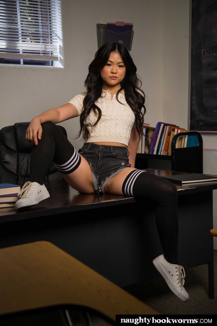 Sexy Asian student Lulu Chu seduces professor after graduation