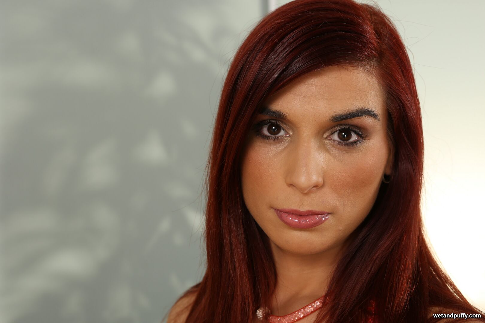 JESSICA RED — PINK DRESS MASTURBATION