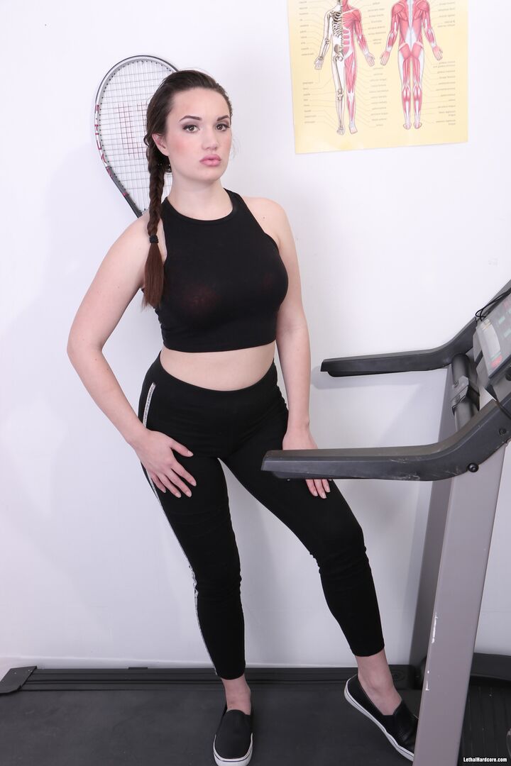 Workout Partners Have Hot Lesbian Sex At Gym