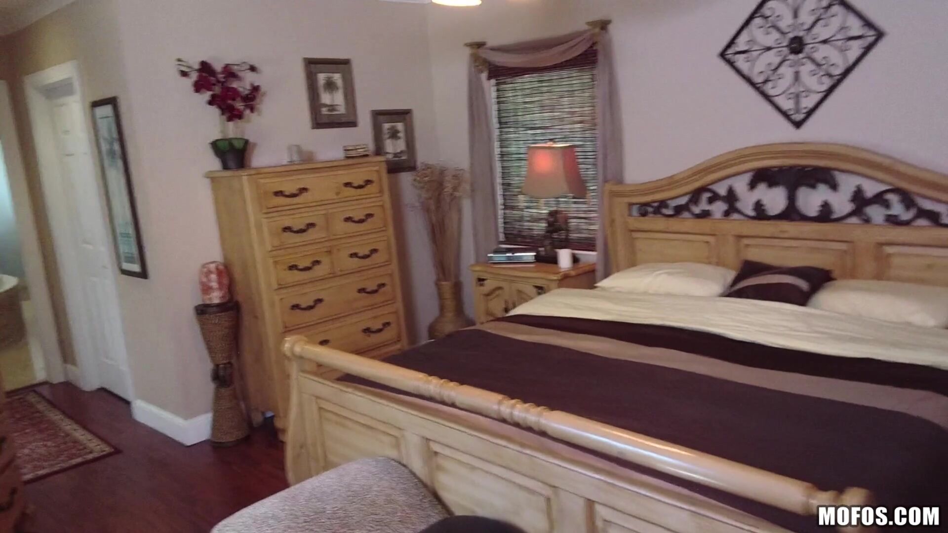 From Naked Selfies to a Threesome!