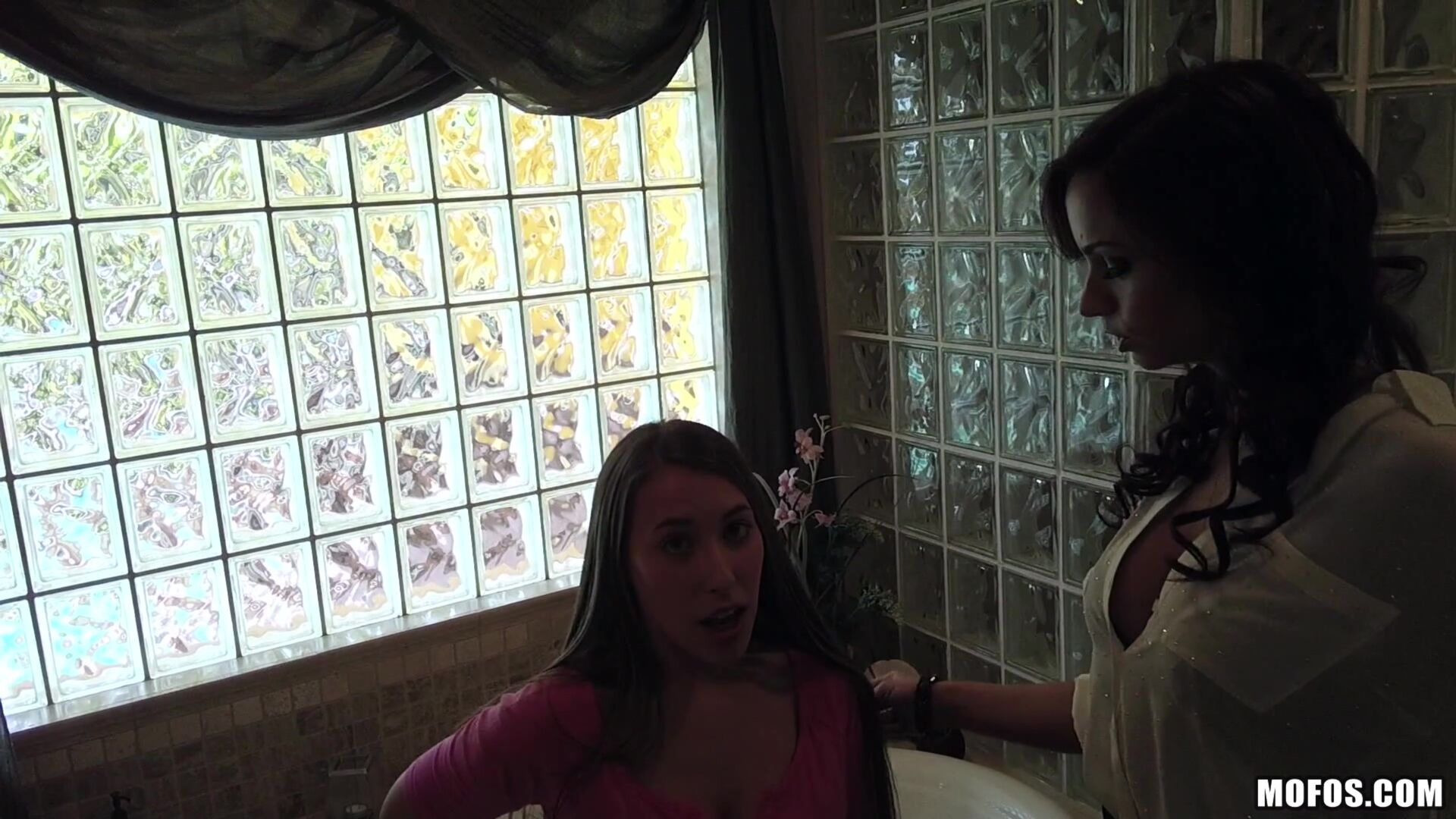 From Naked Selfies to a Threesome!