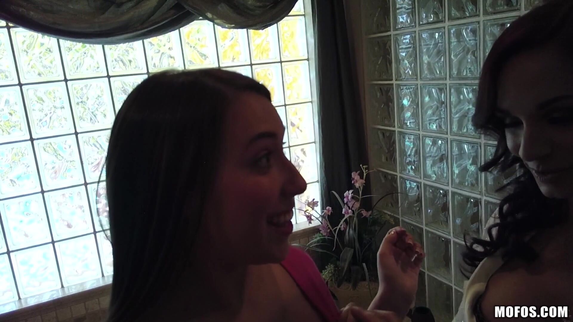 From Naked Selfies to a Threesome!