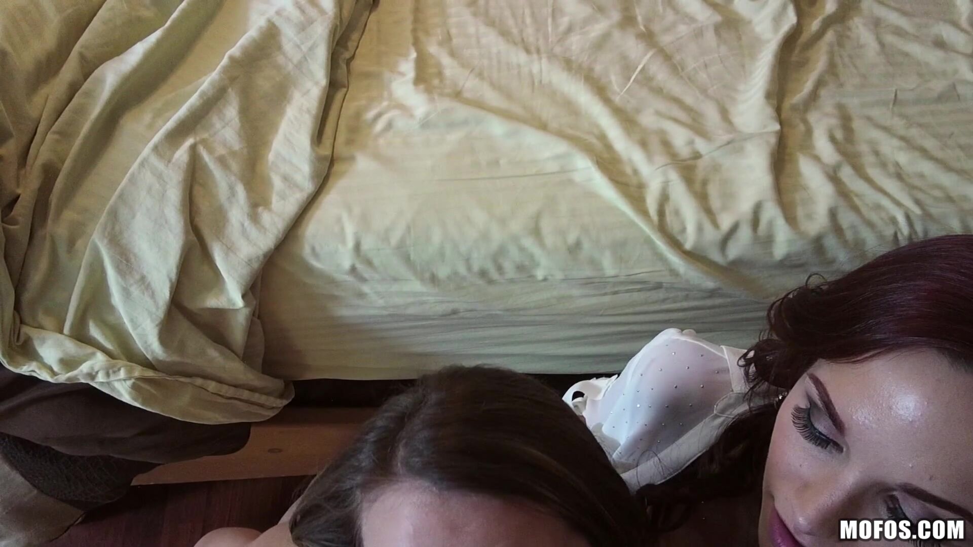 From Naked Selfies to a Threesome!