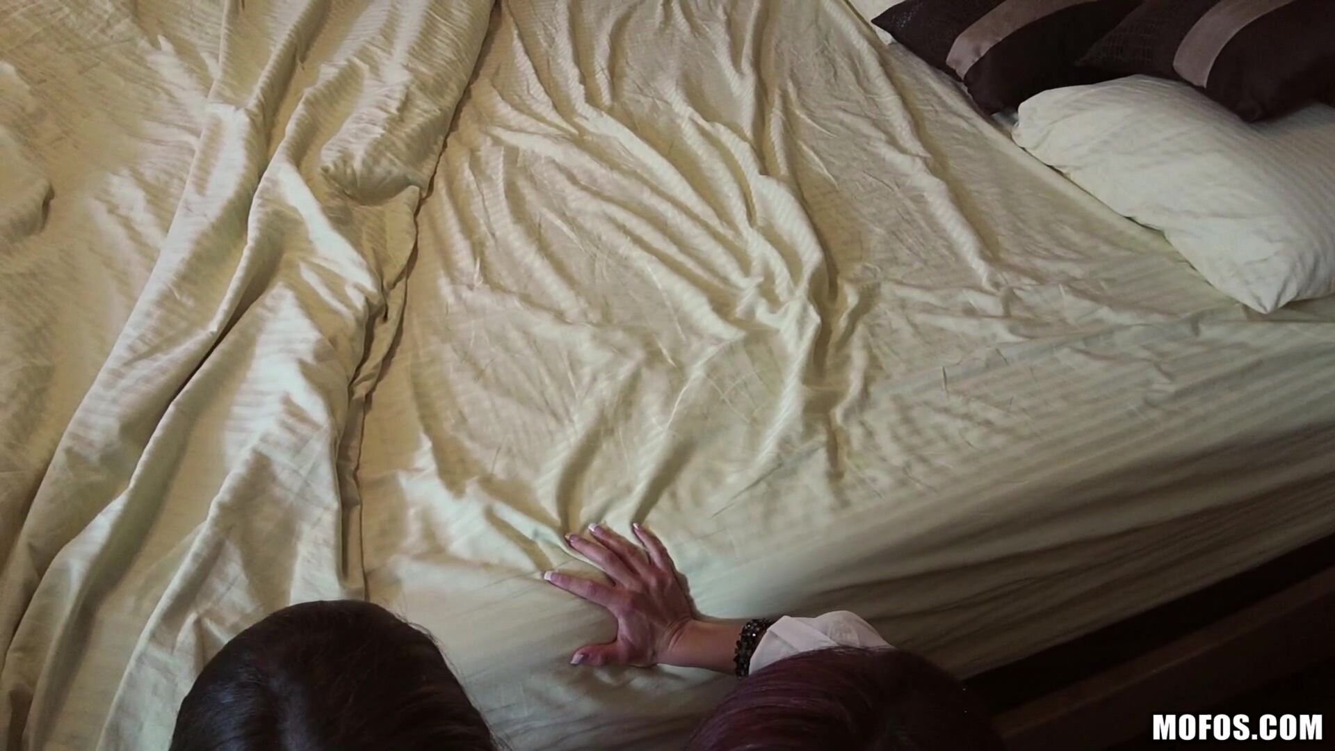 From Naked Selfies to a Threesome!