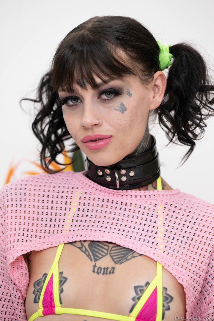 CC DOLL Deepthroat &  Anal Manhandling