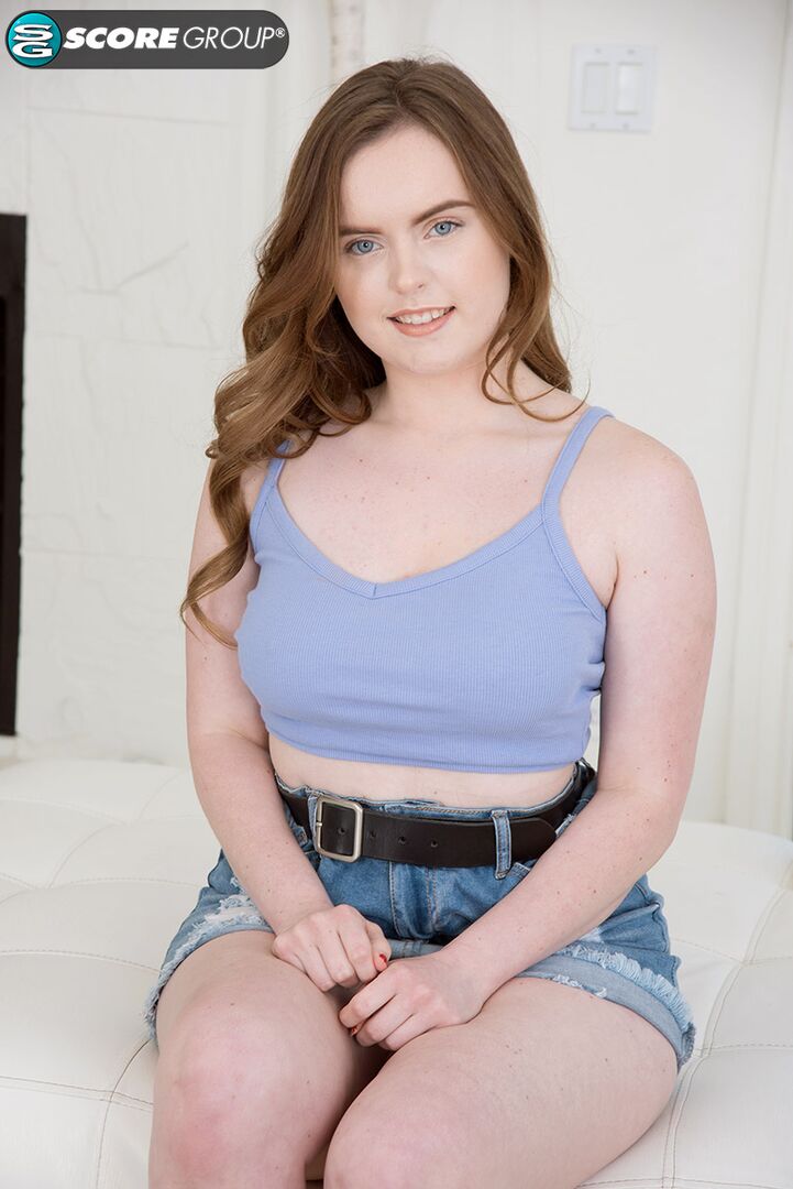 YEE-HAW! EIGHTEEN YEAR OLD COWGIRL RIVER SHOWS OFF HER HEAVY NATURAL TITS AND TASTY ROUND ASS.
