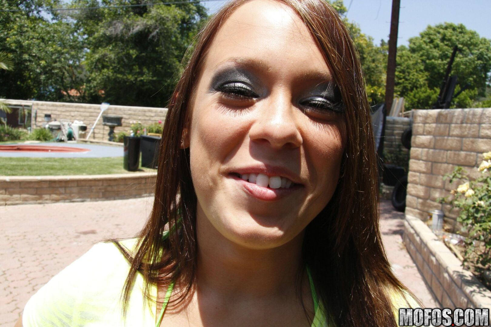 Beauty Amateur Submission