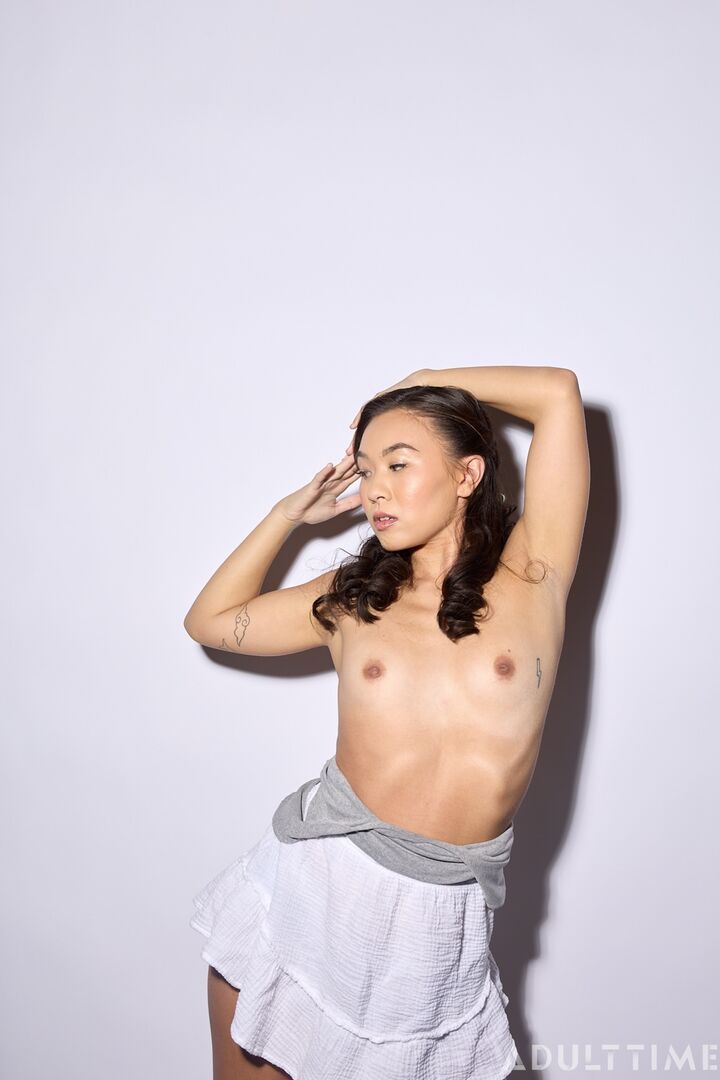 How Women Orgasm - Kimmy Kimm