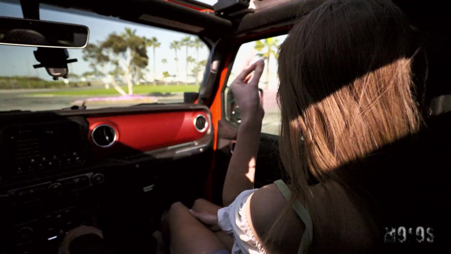 Classic Cars Make Leila Horny